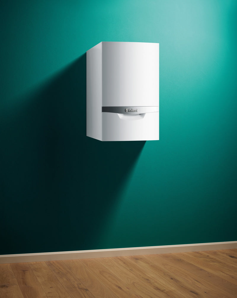 Vaillant ecoTEC Plus 835 Combi Boiler 35kW (0010021822) – High Efficiency Heating Solution