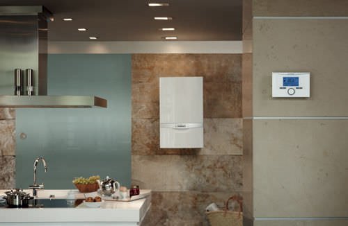 Vaillant VRT350f Programmable Room Thermostat - Getplumb